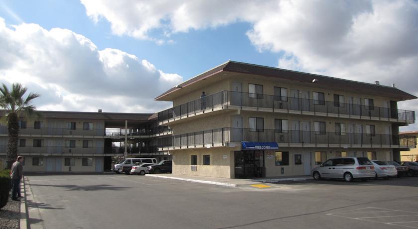 Отель Valley Inn Fresno