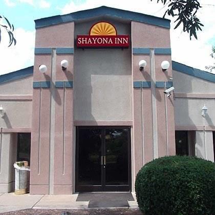 Отель Shayona Inn