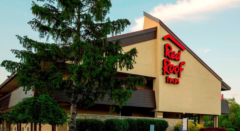 Отель Red Roof Inn Edison