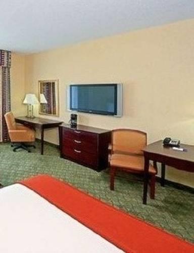 Отель Holiday Inn Express El Paso I-10 East