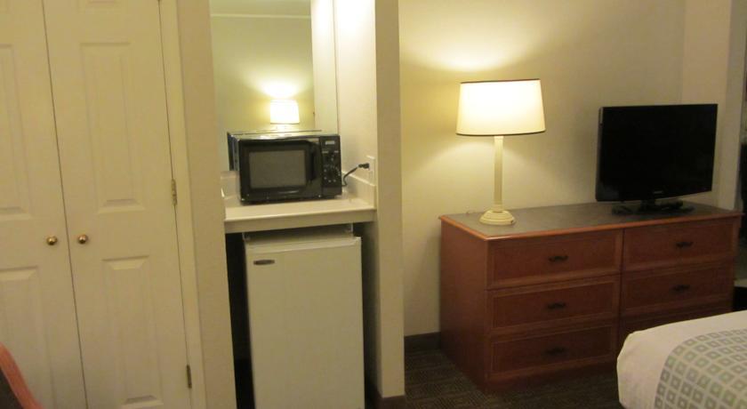Отель La Quinta Inn El Paso West