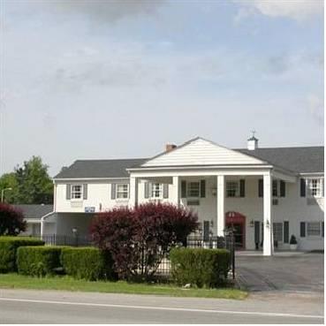 Отель Kentucky Cardinal Inn