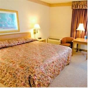 Отель High Desert Inn