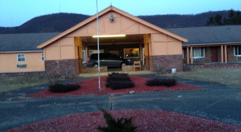 Отель Mark Twain Motor Inn