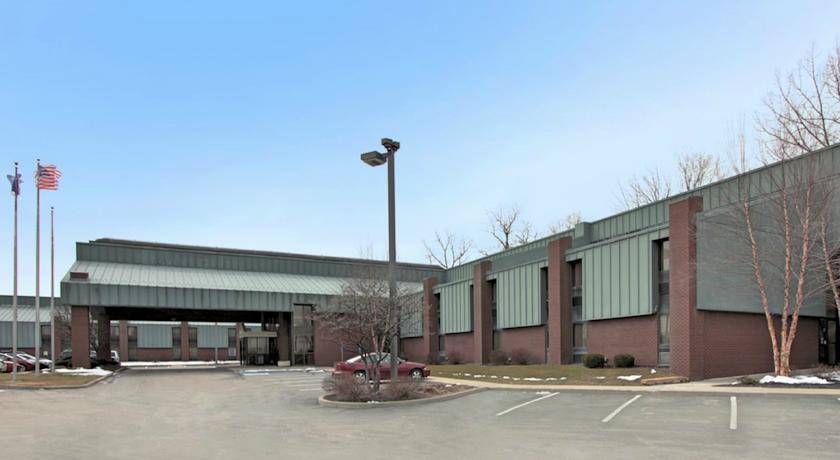 Отель Quality Inn Indianapolis