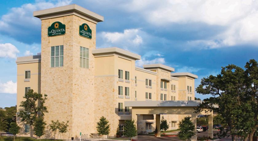 Отель La Quinta Inn & Suites Austin - Cedar Park