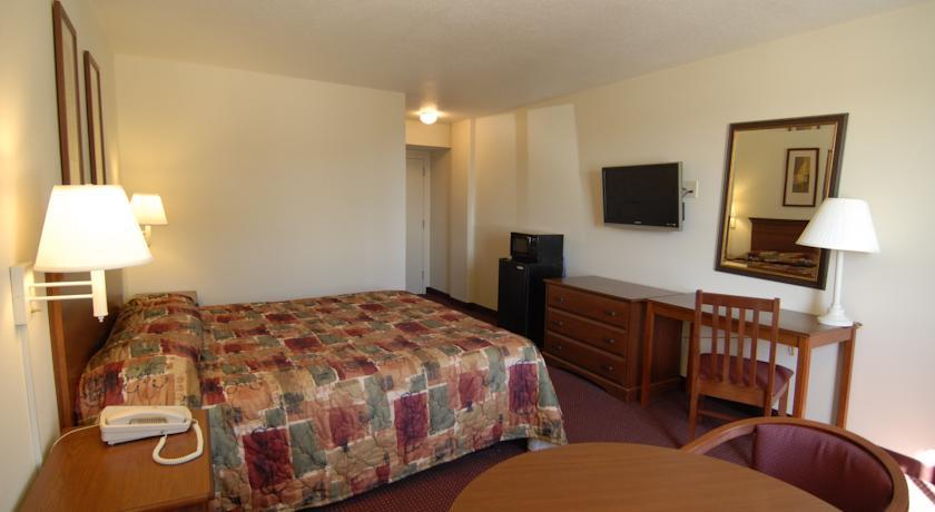 Отель Marina Motel Chalmette