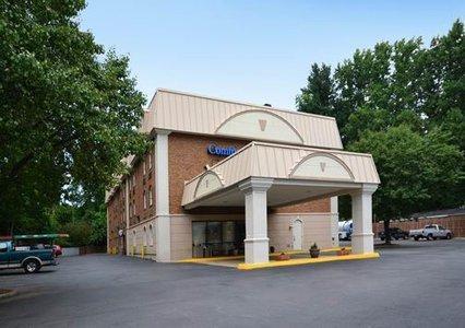 Отель Comfort Inn University Charlottesville