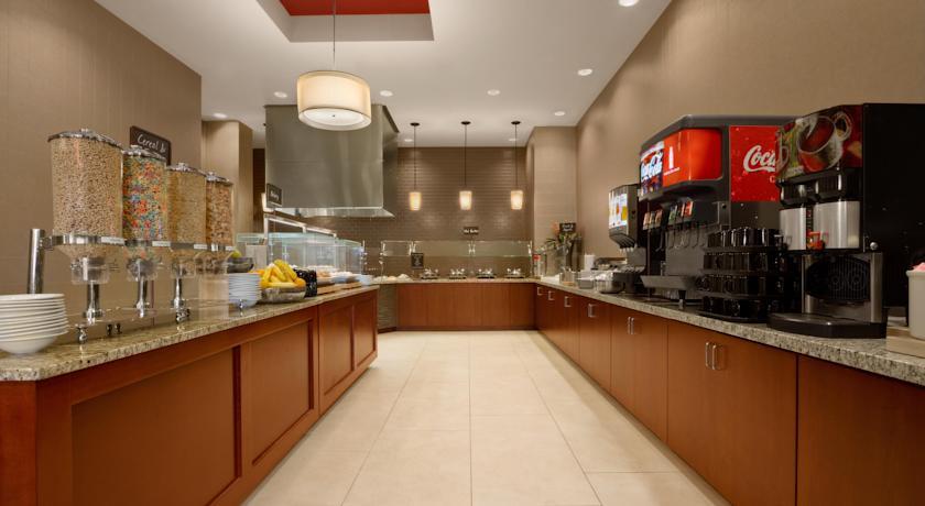 Отель Embassy Suites Chattanooga Hamilton Place