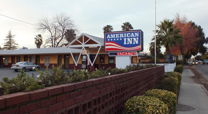 Отель American Inn