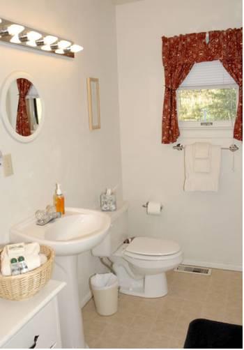 Мини-отель Chipita Lodge Bed & Breakfast