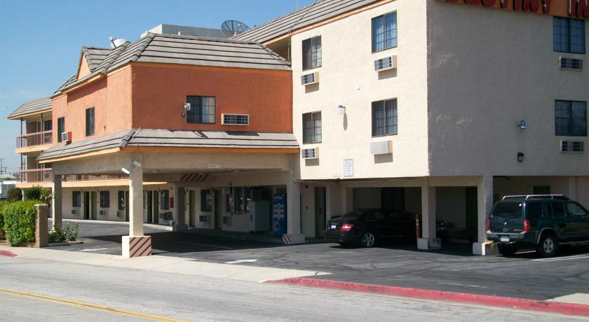Отель Destiny Inn