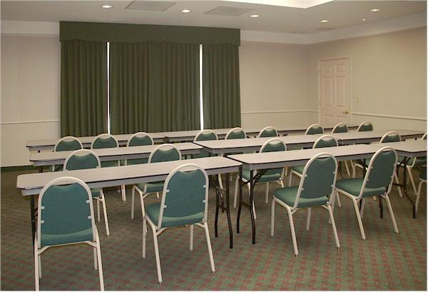 Отель La Quinta Inn & Suites Beaumont West