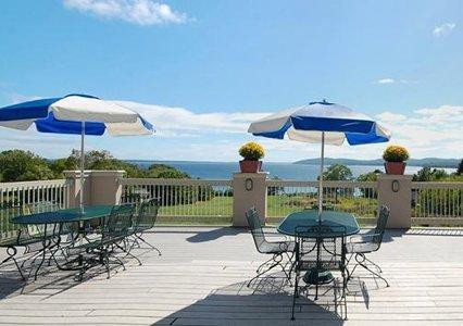 Отель Comfort Inn Ocean's Edge