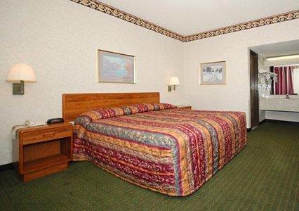 Отель Econo Lodge Belton