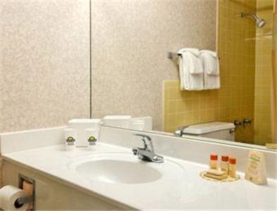 Отель Magnuson Hotel Benton