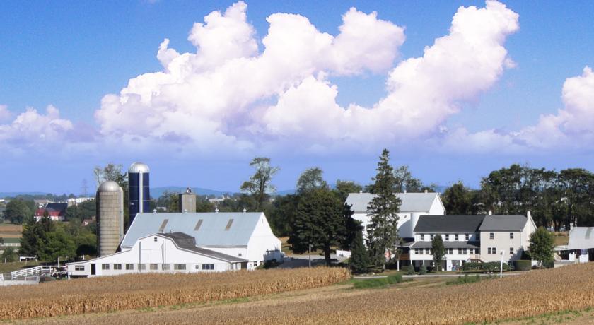 Отель Amish View Inn & Suites