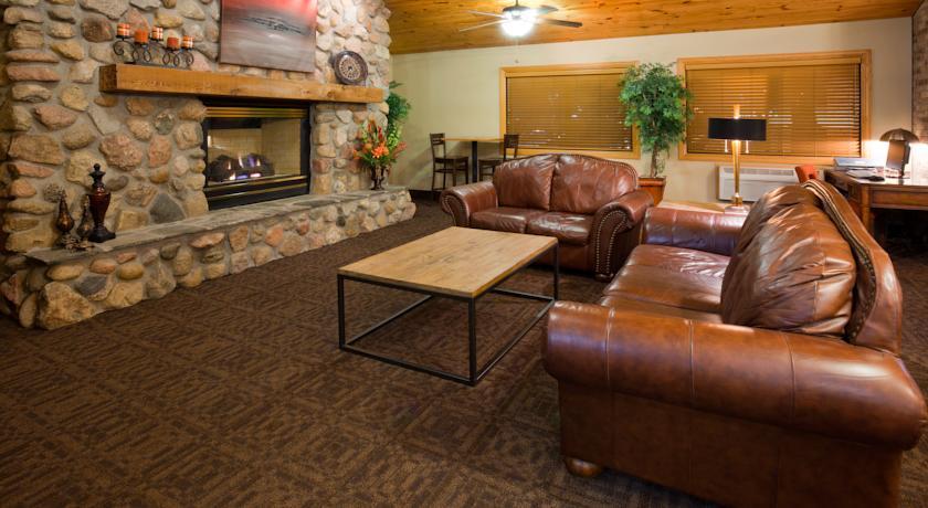 Отель Americinn Lodge & Suites - Bismarck