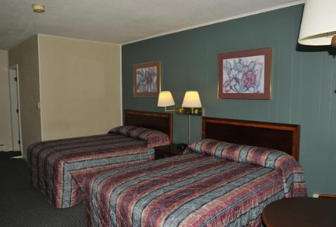 Отель Americas Best Value Inn Brunswick