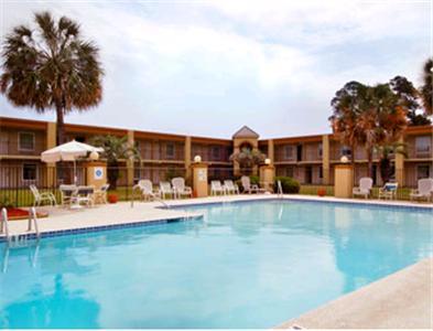 Отель Days Inn Brunswick