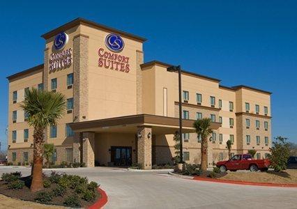 Отель Comfort Suites Buda