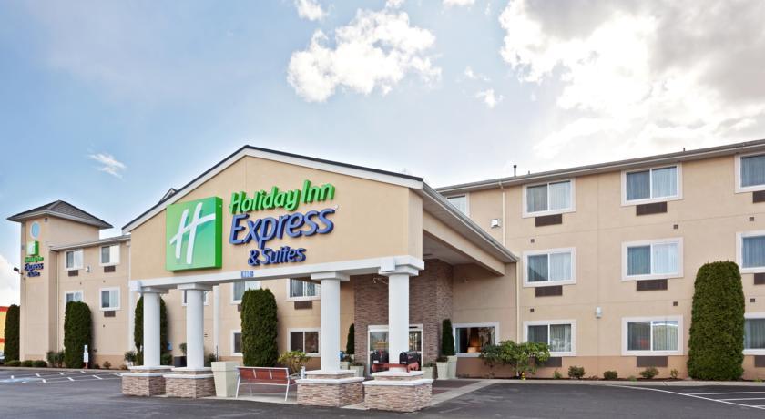 Отель Holiday Inn Express Hotels & Suites Burlington