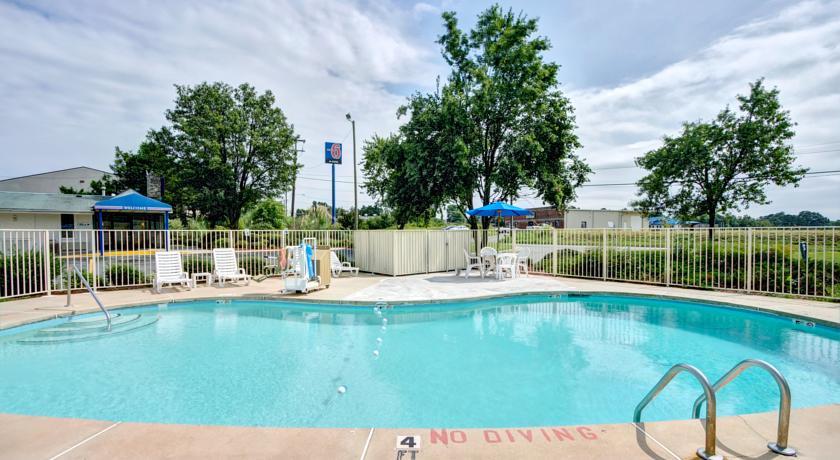 Отель Motel 6 Burlington North Carolina