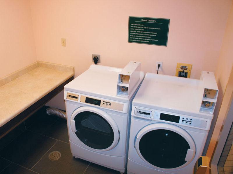 Отель La Quinta Inn & Suites Butte