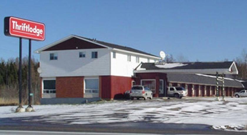 Отель Thriftlodge Cochrane Motel South