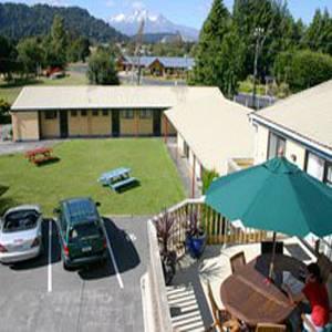 Отель Ohakune Court Motel
