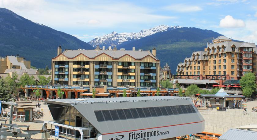 Апартаменты Carleton Lodge