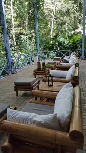 Отель Hotel Plaza Yara
