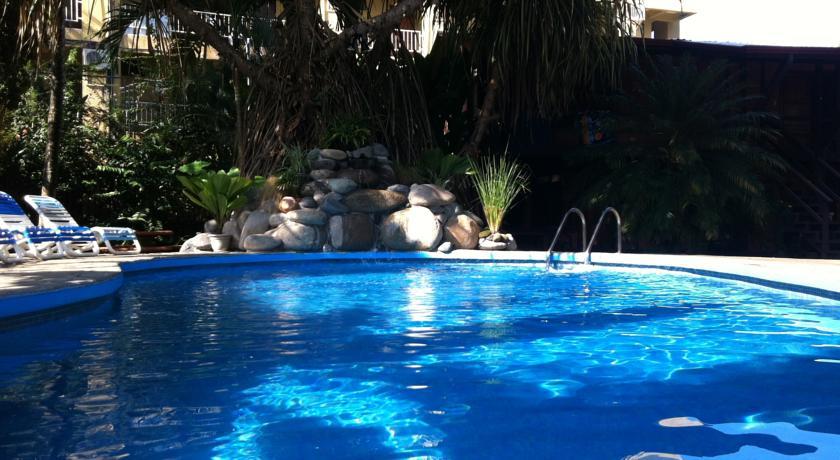 Отель Hotel Los Ranchos