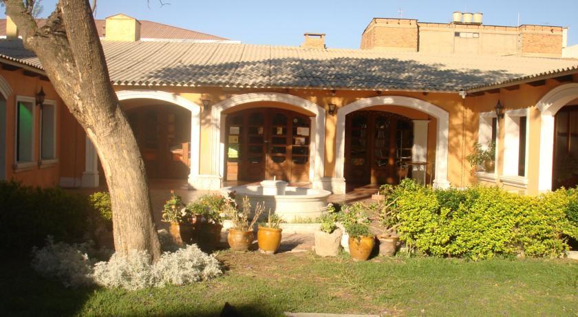 Хостел Ñaupa House Hostel