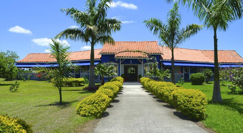 Отель Finca Hotel Azulinas