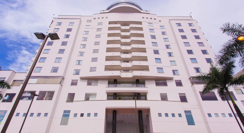 Отель Grand Hotel Villavicencio