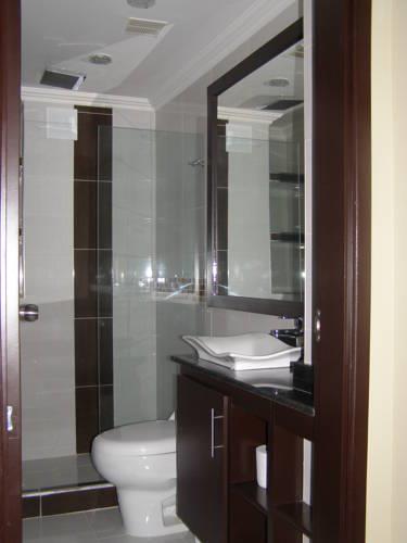 Отель Hotel Six Avenue