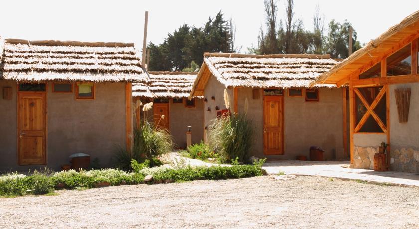 Отель Hotel Arenas de Atacama