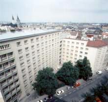 Hotel Avis
