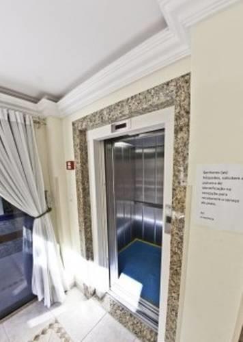 Отель Bombinhas Praia Apart Hotel