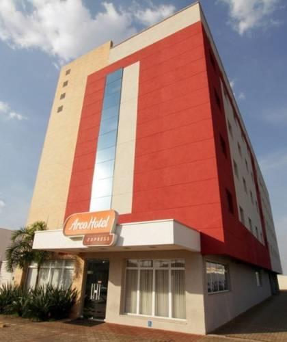 Отель Arco Hotel Express Araraquara