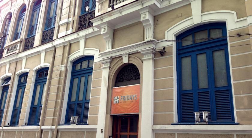 Fridays Hostel and Hotel