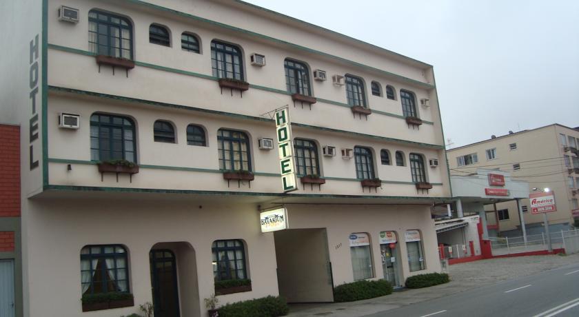 Отель Hotel Bavarium