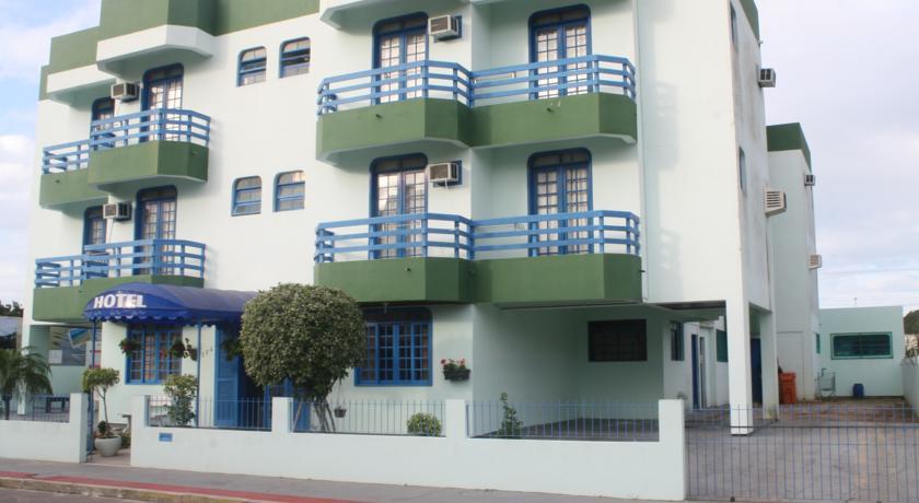 Dom Fish Hotel