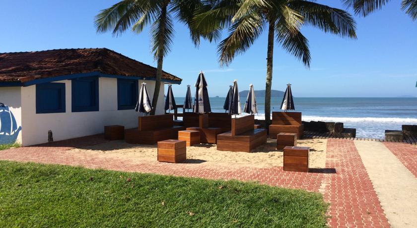 Отель Hotel Porto do Eixo