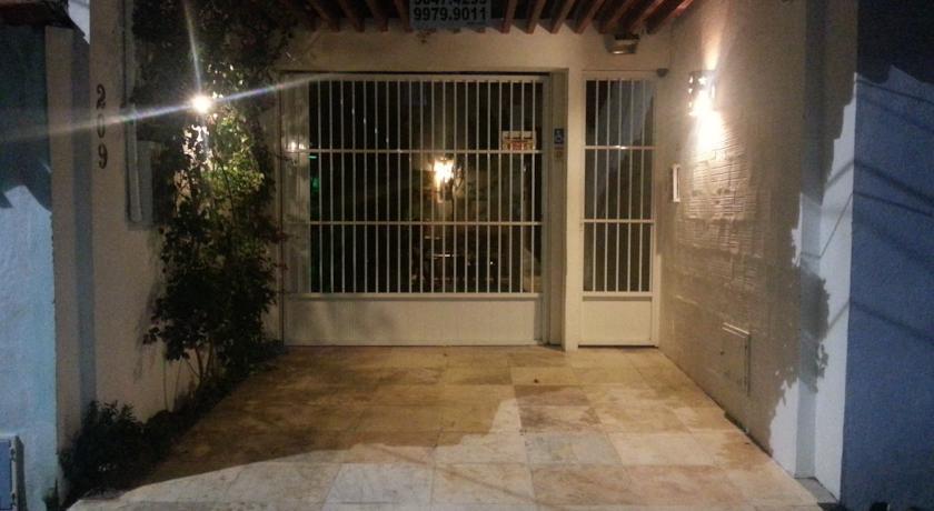Pousada Hostal Iracema