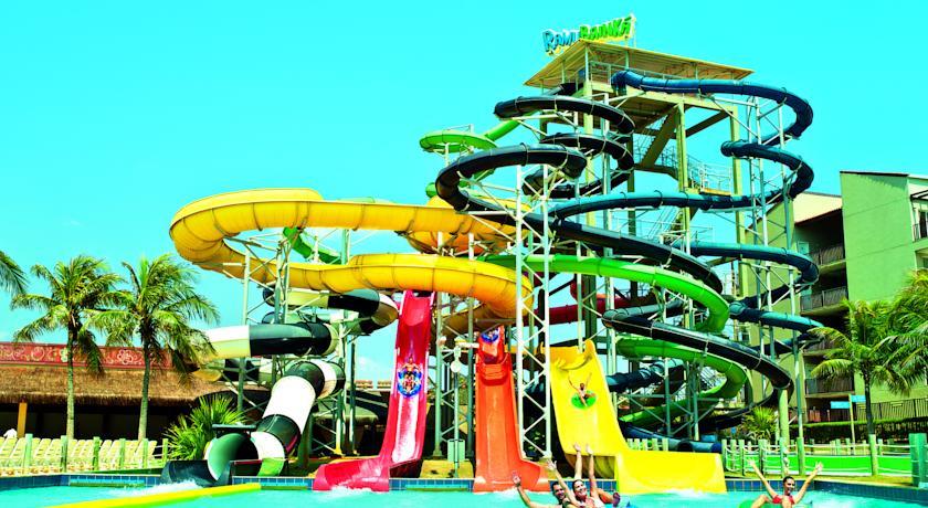 Отель Beach Park Suites Resort