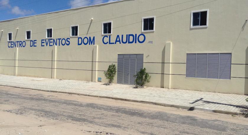 Отель Hotel Dom Cláudio