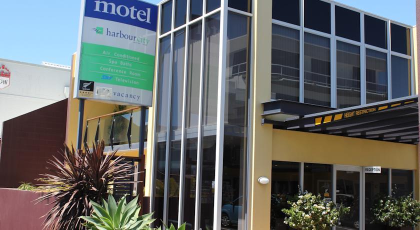 Отель Harbour City Motor Inn Tauranga