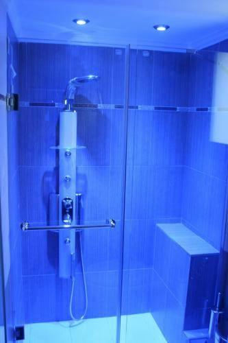 Отель Amerisa Suites